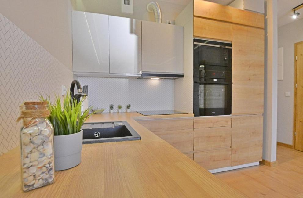 Sun Towers - Apartamenty Bryza - Apartamenty Z Parkingiem Swinoujscie Luaran gambar
