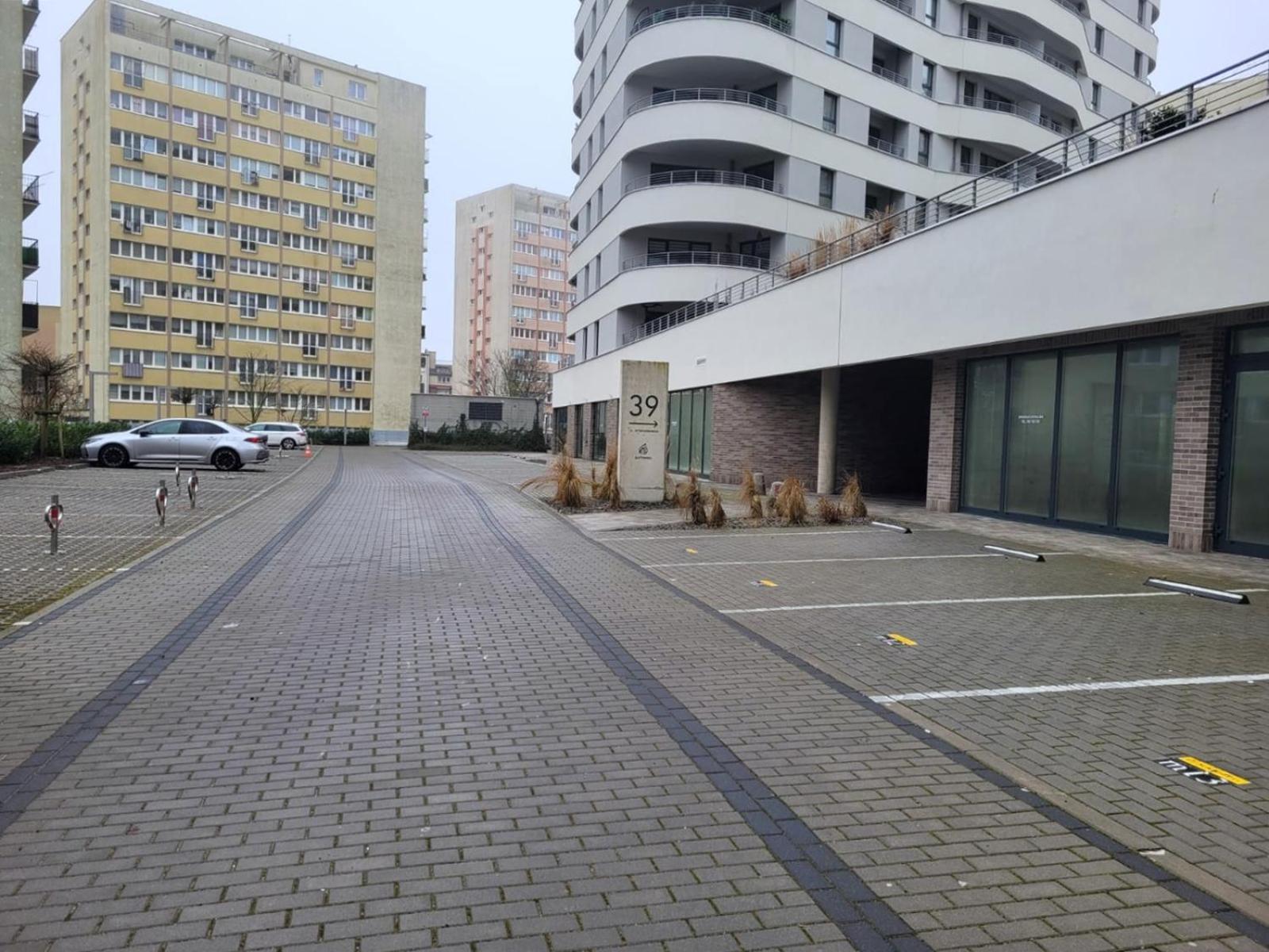 Sun Towers - Apartamenty Bryza - Apartamenty Z Parkingiem Swinoujscie Luaran gambar