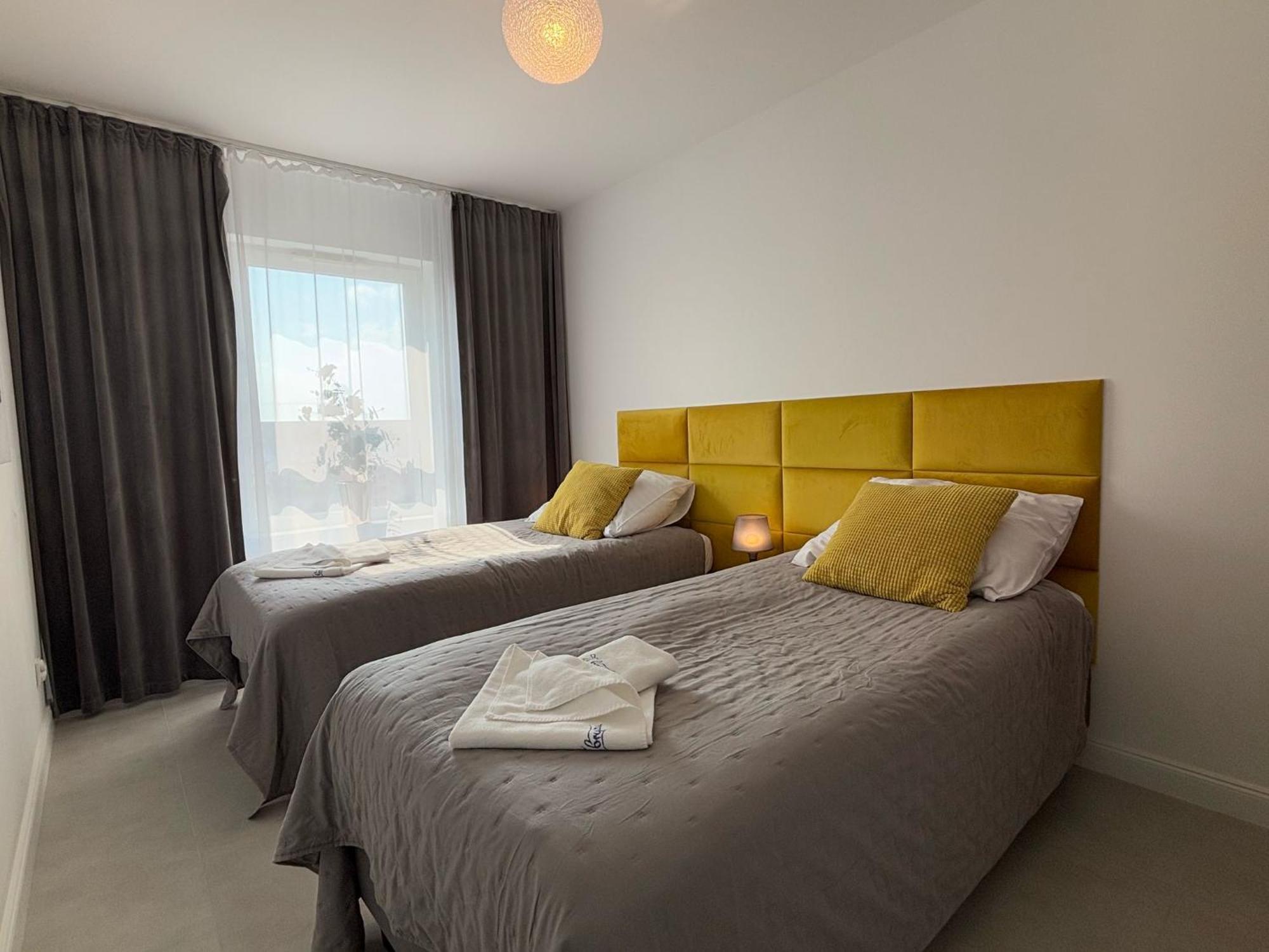 Sun Towers - Apartamenty Bryza - Apartamenty Z Parkingiem Swinoujscie Luaran gambar